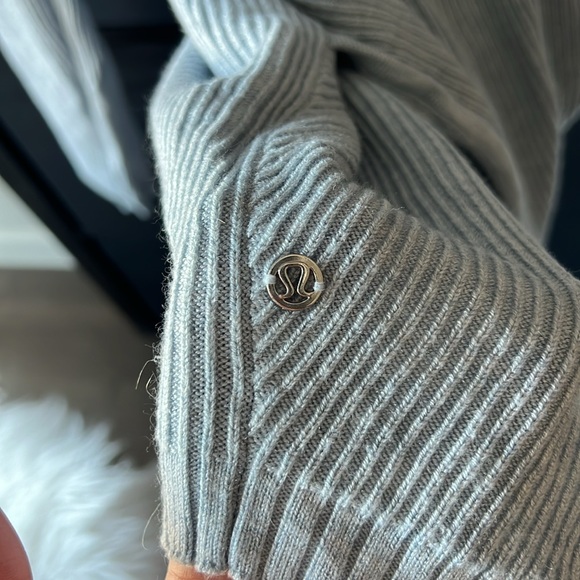 Lululemon Light Blue Wrap Sweater - Picture 3 of 4